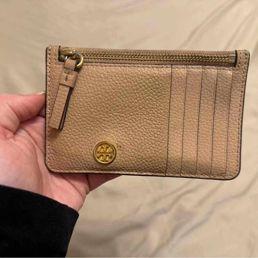 👝Tory Burch Tan Leather Card Wallet with Zip - Picture 1 of 2